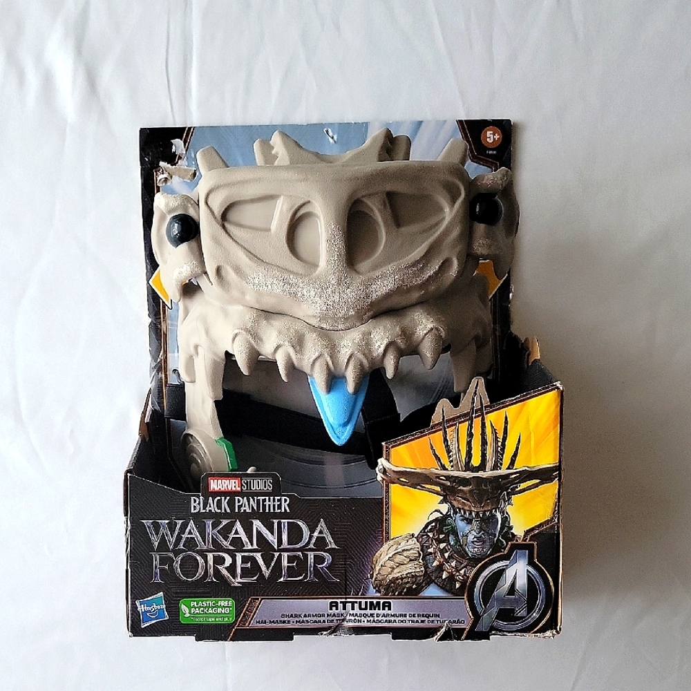 Hasbro Black Panther 2 Wakanda Forever Attuma Shark Armor Mask Cosplay Toy